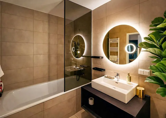 Будинок відпочинку Kaiser With Balcony & Rooftop Pool Access, Alpenluxus Collection *